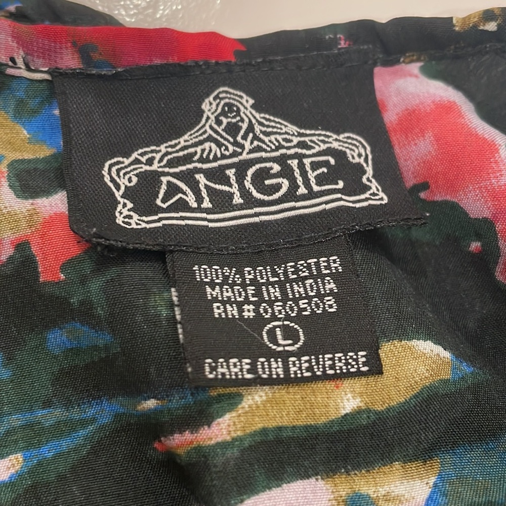 Angie Multi Color Romper with Pockets - Picture 5 of 5